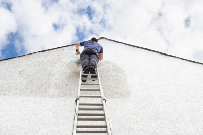 Peinture extérieure à Grossa — façades et ravalement